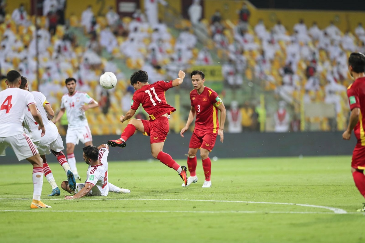 Lợi thế của tuyển bóng đá Việt Nam khi đấu với Trung Quốc tại UAE